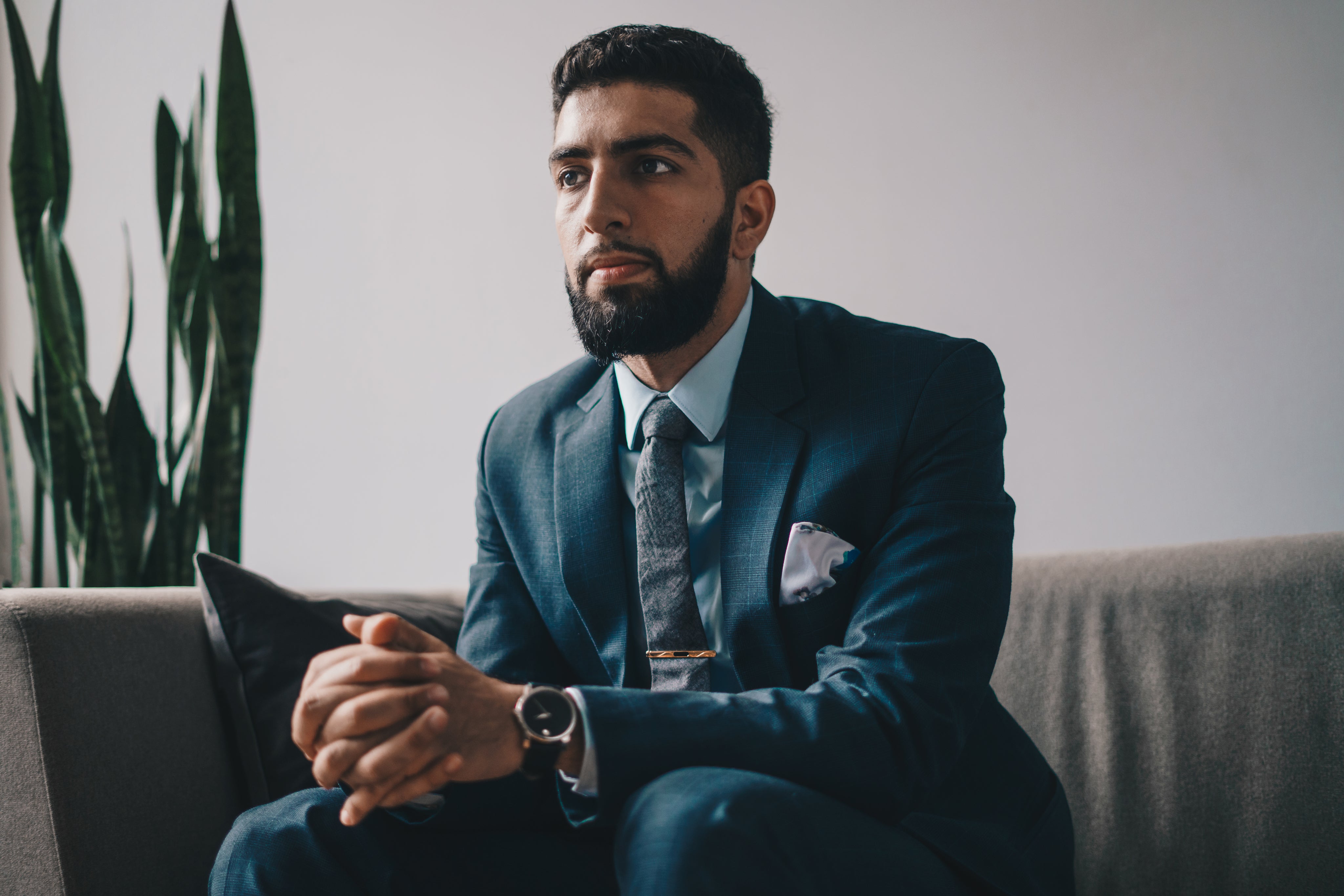 files/man-in-suit.jpg